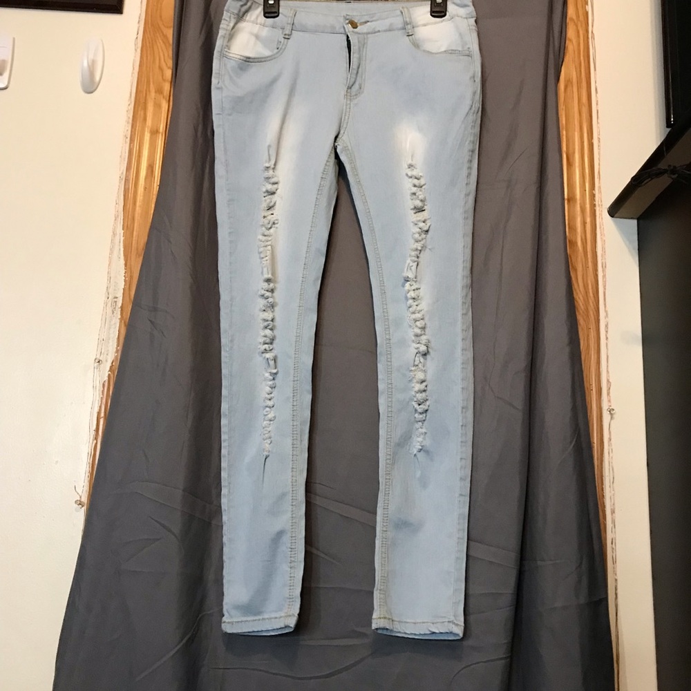 🔷🔹Light Washed Blue Skinny Jeans 🔹🔷